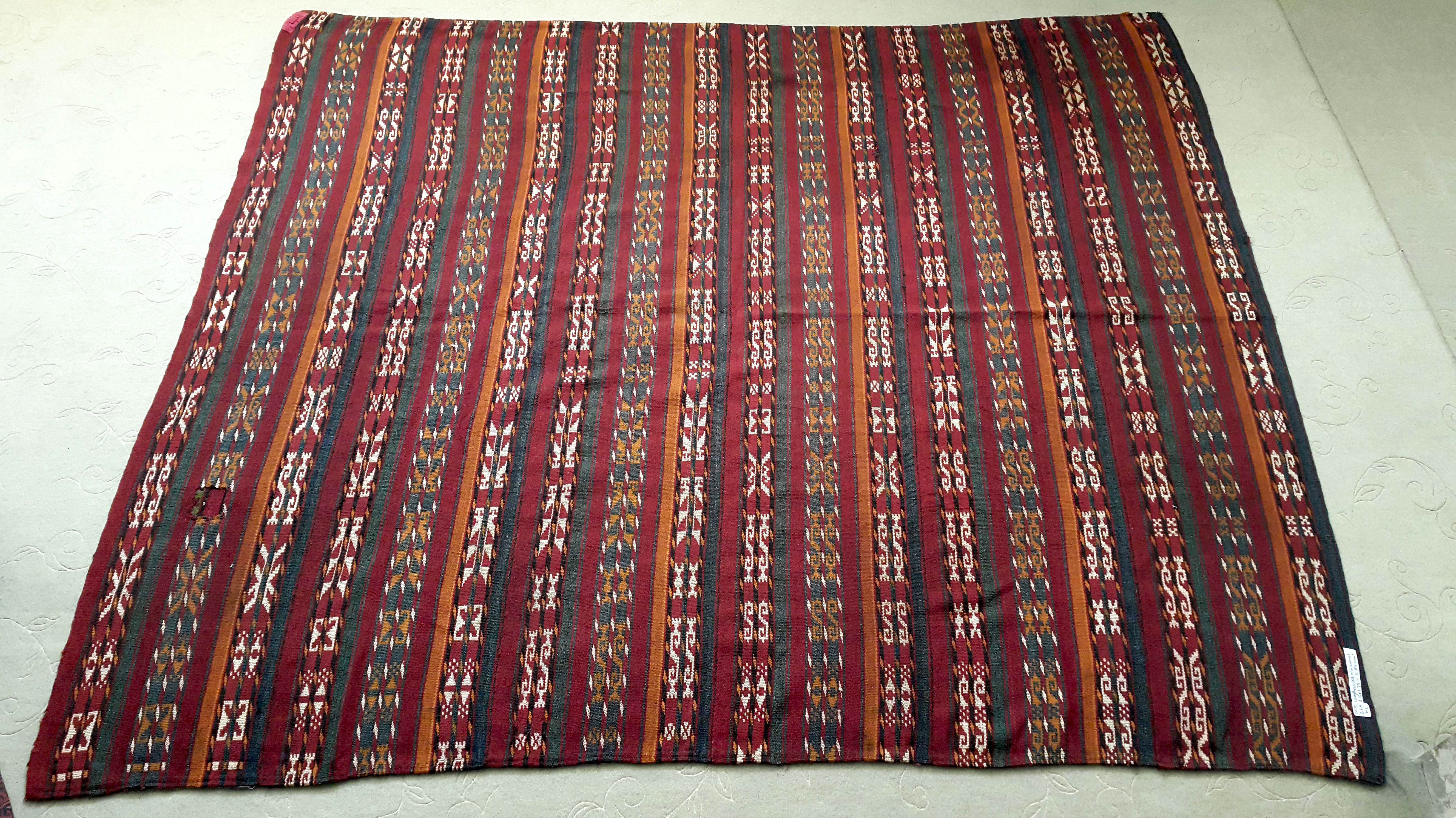 this rug is called a shawl rug called a shawl