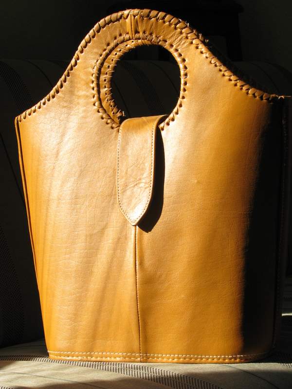 Shopper Coffee - light brown leather shopping bag - Gundara