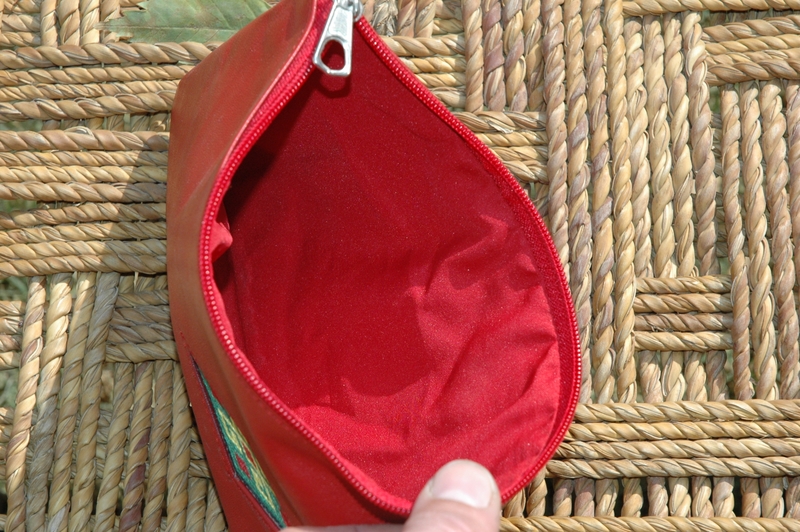 Gundara - Little Lea - embroidered cosmetics pouch in red leather