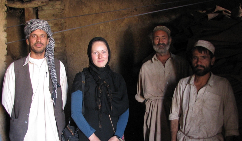 Gunda in der Gerberei in Nordafghanistan, aus der Meister Yaqub sein Naturlleder bezieht.