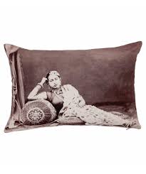 Neeru Kumar - Indian design cushion cover - relaxing woman - Gundara