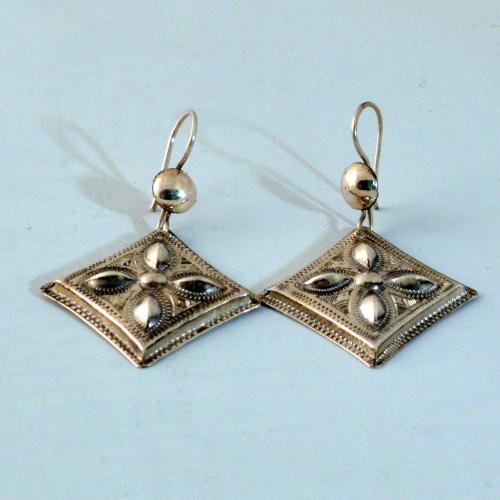 Traditional Tiro Tuareg silver earrings - Tuareg jewelry - fair and handmade - Gundara
