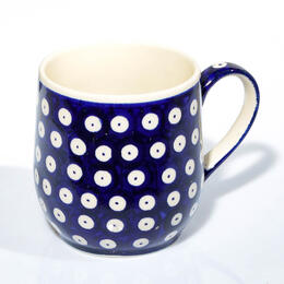 dotted chai mug