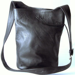 Gundara - Summer Time - genuine leather - fair trade bag from Afghanistan - black