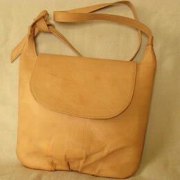 Gundara - Fluffy - shoulder bag - genuine leather - made in Afghanistan