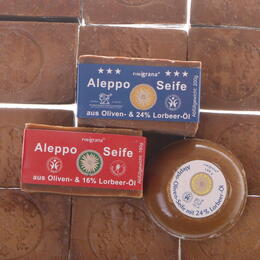 aleppo soap with 16% or 24% laurel oil
